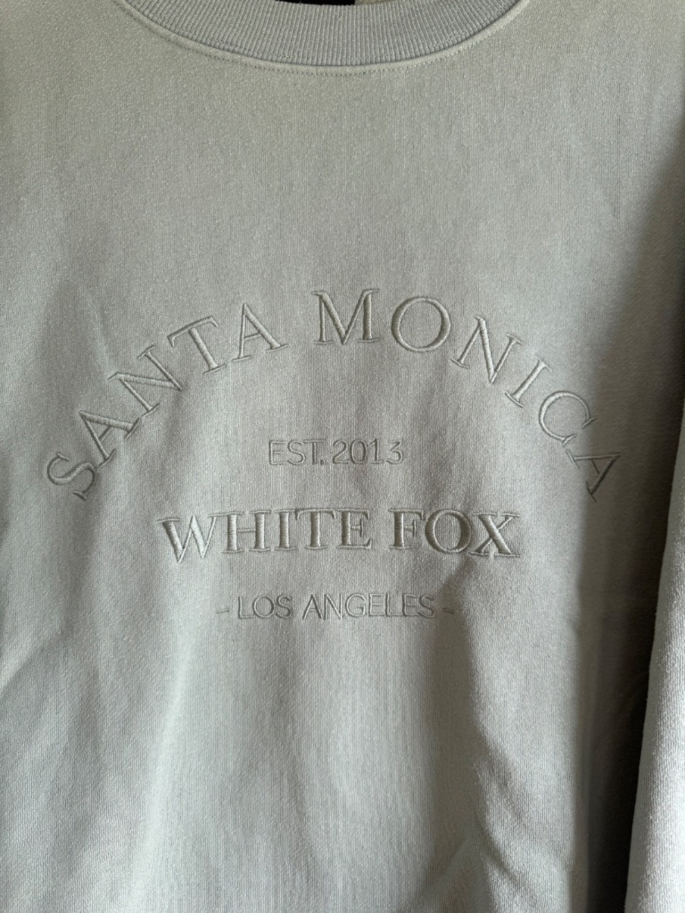 White Fox Boutique Santa Monica Green Sweatshirt Soft Crewneck Embroidered M/L